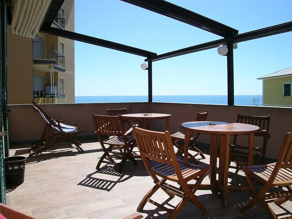 Albergo La Marina B&B Deiva Marina Hotel